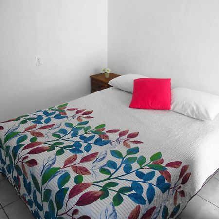 Cocos Apartment Канкун Екстериор снимка
