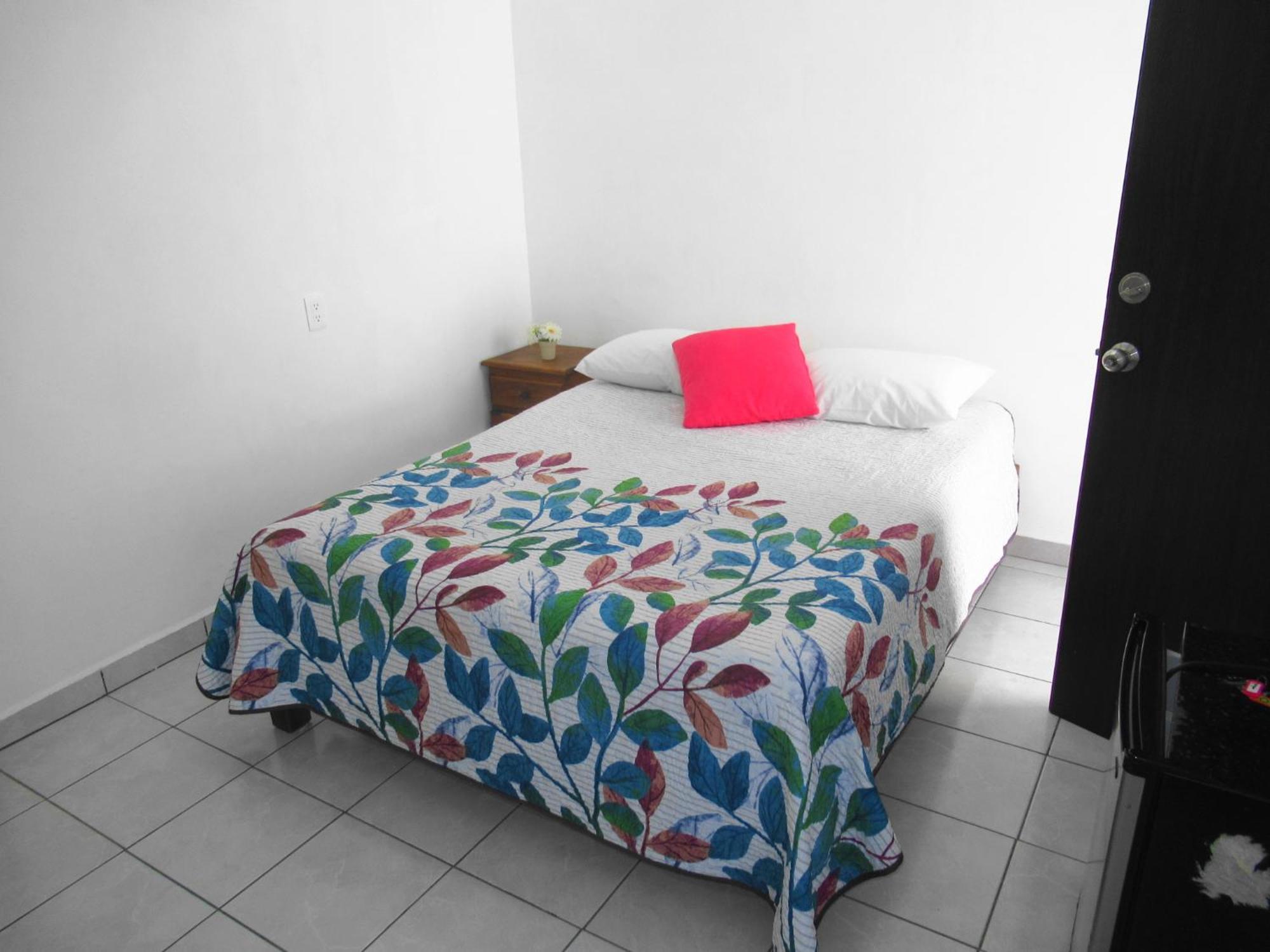 Cocos Apartment Канкун Екстериор снимка