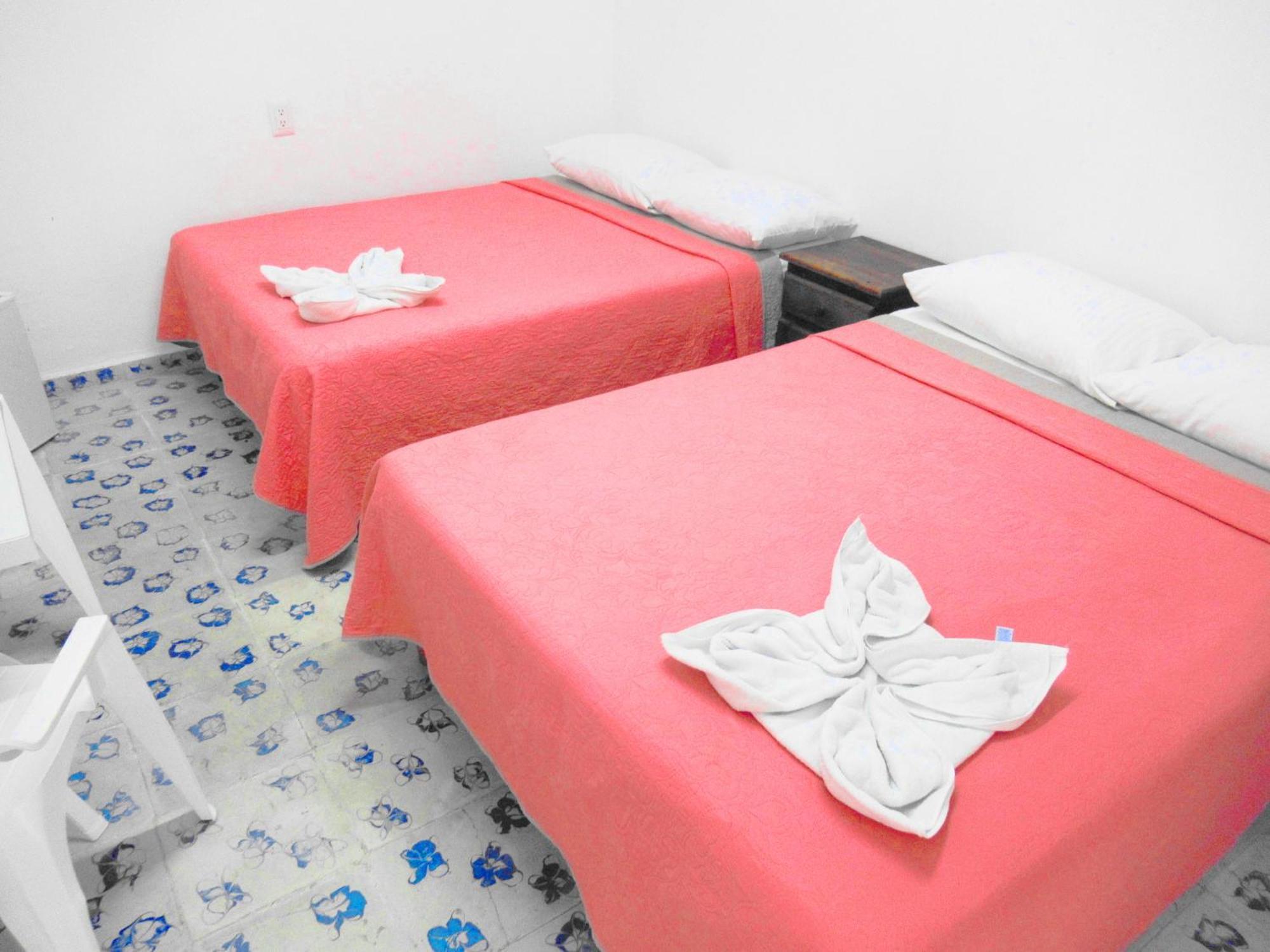 Cocos Apartment Канкун Екстериор снимка