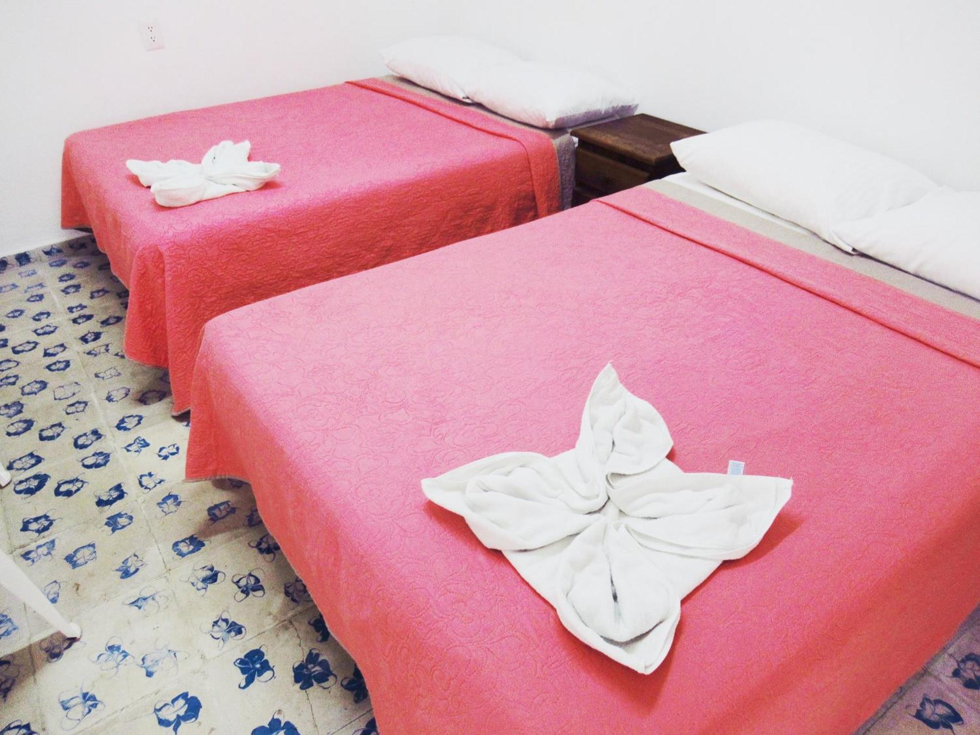 Cocos Apartment Канкун Екстериор снимка