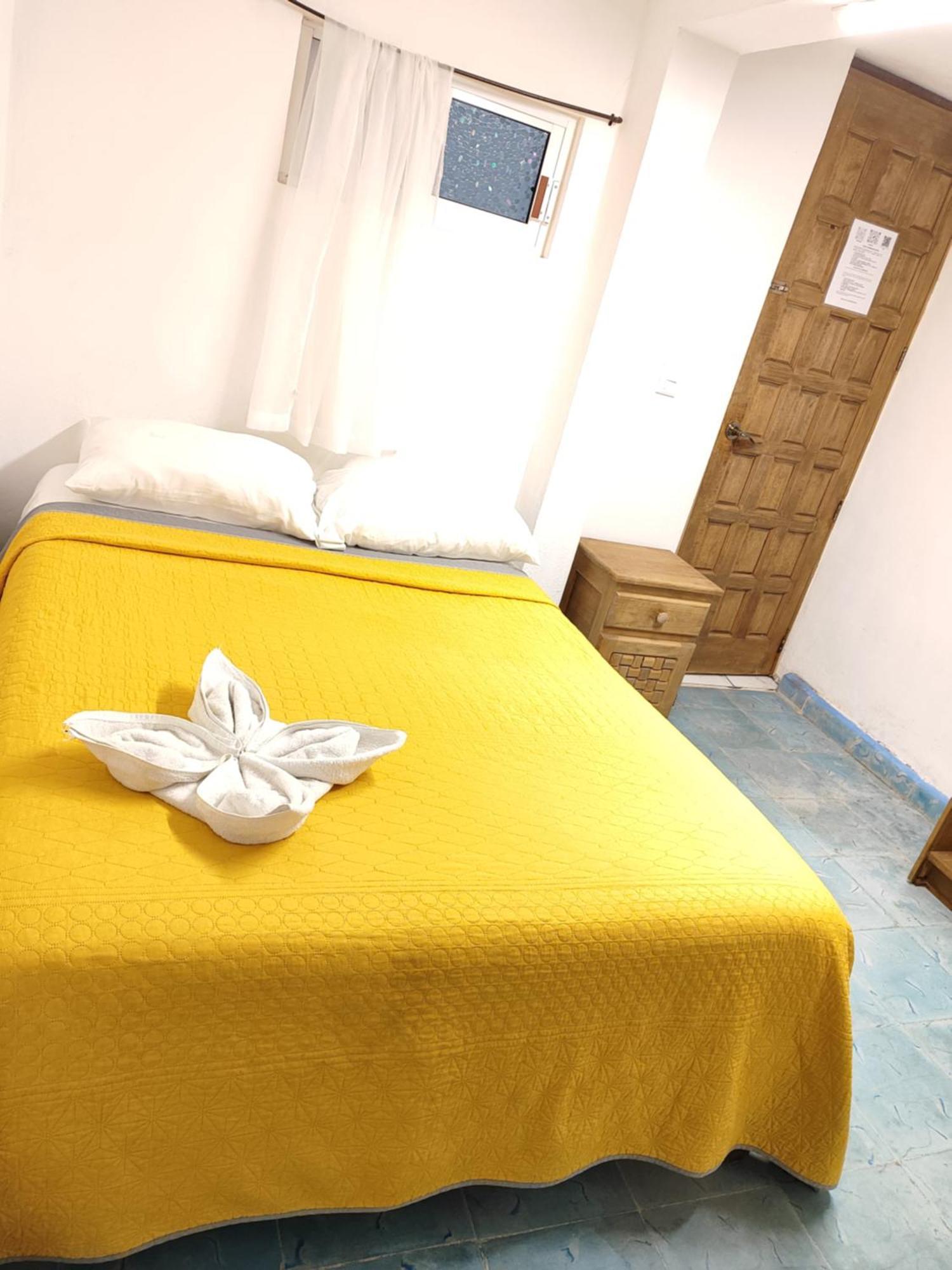 Cocos Apartment Канкун Екстериор снимка